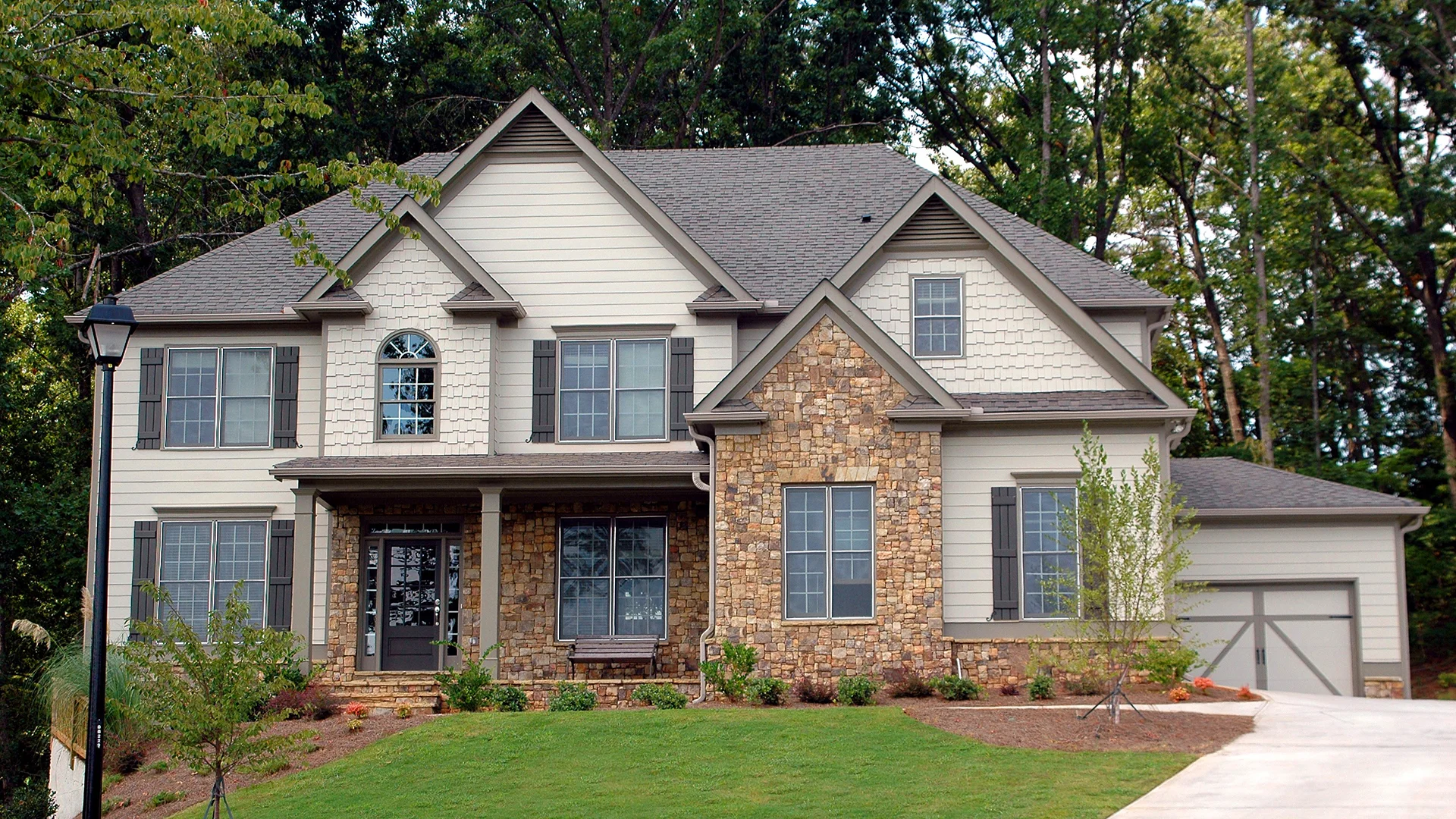 Elite Seamless Gutters